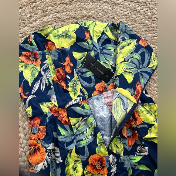 FRENCH Connection • Wizard Strapless Tropical Mini Dress • 8 - Picture 7 of 9